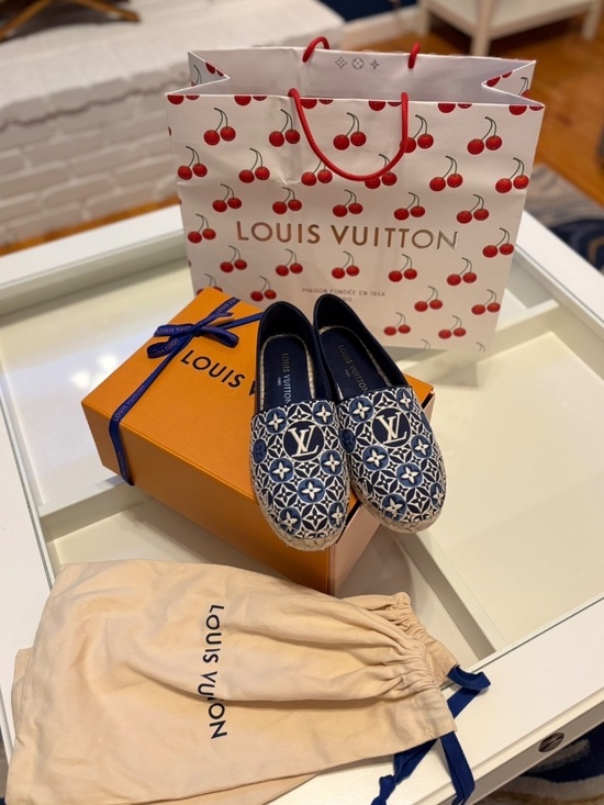 Louis Vuitton Shoes main image 3